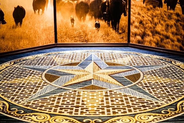 Horseshoe design carpets